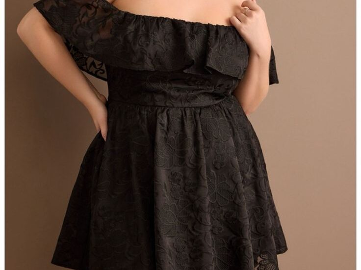 Bewitching Style: Plus Size Black Witch Dress Trends
